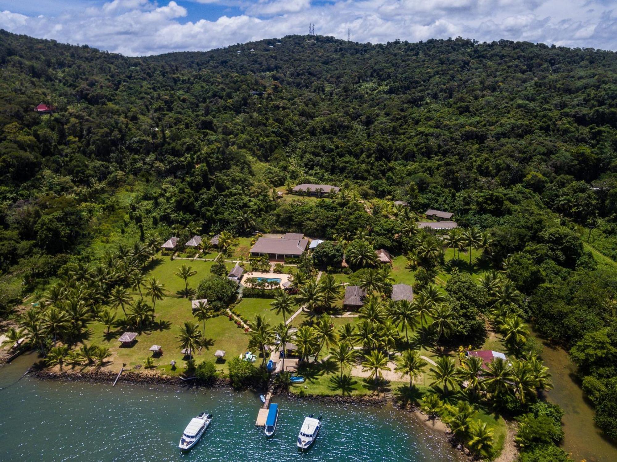 Waidroka Bay Resort Deuba Exteriör bild